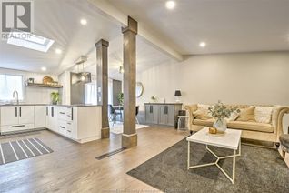Sidesplit for Sale, 2664 Sierra, Windsor, ON Sidesplit for Sale, 2664 Sierra, Windsor, ON