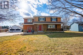 Detached House for Sale, 112 Glenwood Drive, Chatham, ON