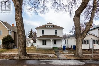 Property for Sale, 814 Balmoral Street Se, Medicine Hat, AB Property for Sale, 814 Balmoral Street Se, Medicine Hat, AB