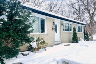 Bungalow for Rent, 513 Rossland Rd E, Oshawa, ON