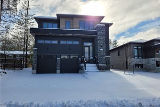 Detached House for Rent, 125 Berkely Street, Wasaga Beach, ON