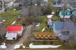 Detached House for Sale, 130 Elora Street W, Mapleton, ON