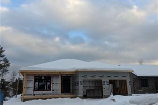 Property for Sale, 1027 Beatty Crescent, Deep River, ON Property for Sale, 1027 Beatty Crescent, Deep River, ON