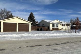 Bungalow for Sale, 5304 59 St, Redwater, AB