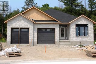 Bungalow for Sale, 784 Campbell Avenue, Kincardine, ON