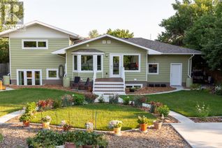 Property for Sale, 236 50 Avenue E, Claresholm, AB Property for Sale, 236 50 Avenue E, Claresholm, AB