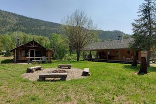 Ranch-Style House for Sale, 18950 North Fork Rd, Grand Forks, BC