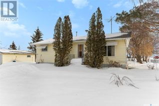 Property for Sale, 807 5th Street, Perdue, SK