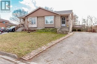 Semi-Detached House for Sale, 19 Cecelia Court, St. Catharines, ON