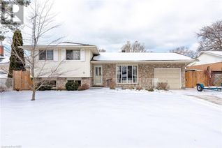 House for Sale, 11 Prince Charles Drive, St. Catharines, ON