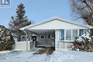 Property for Sale, 412 57th Avenue W, Claresholm, AB Property for Sale, 412 57th Avenue W, Claresholm, AB