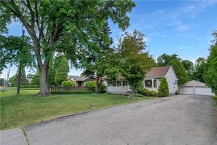 Detached House for Sale, 105 Seneca Avenue, Hamilton, ON