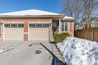 Semi-Detached House for Sale, 6 Peter St, Barrie, ON