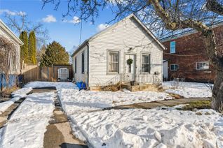 Detached House for Sale, 375 Colborne St N, Norfolk, ON