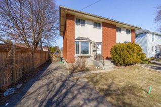 Semi-Detached House for Sale, 261A Scott St, St. Catharines, ON
