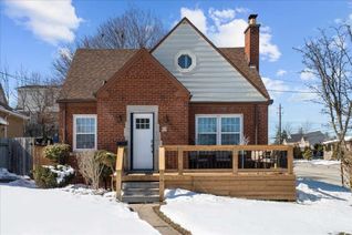House for Sale, 36 Woodbridge Rd, Hamilton, ON