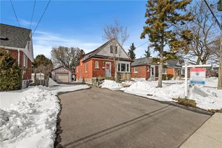 Detached House for Sale, 42 East 41st Street, Hamilton, ON