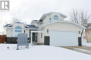 Property for Sale, 16 Palmer Close, Sylvan Lake, AB Property for Sale, 16 Palmer Close, Sylvan Lake, AB