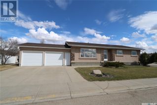 House for Sale, 166 Caldwell Drive, Yorkton, SK