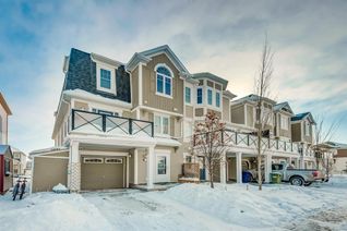 Freehold Townhouse for Sale, 154 Windstone Park Sw, Airdrie, AB