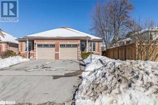 Semi-Detached House for Sale, 6 Peter Street, Barrie, ON