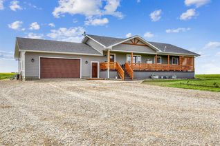 Bungalow for Sale, 263021 Township Road 240, Rural Wheatland County, AB
