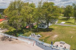 Detached House for Sale, 12281 Lakeshore Rd, Wainfleet, ON