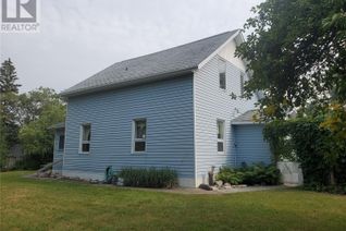 House for Sale, 405 3rd Street E, Wynyard, SK