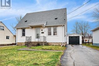 Detached House for Sale, 61 Ellen Street, Fort Erie, ON