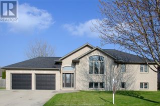Raised Ranch-Style House for Sale, 7 Beniuk Court, Leamington, ON