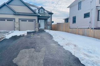 Bungalow for Rent, 22 Elm St, St. Catharines, ON Bungalow for Rent, 22 Elm St, St. Catharines, ON