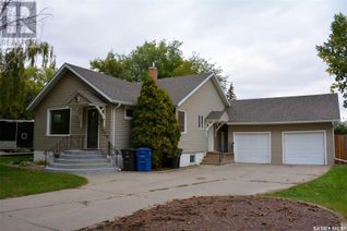 House for Sale, 726 5th Street, Humboldt, SK