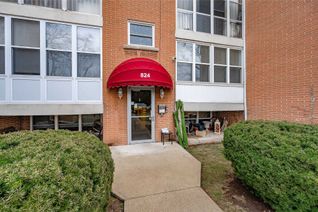 Property for Sale, 824 Brant St W #22, Burlington, ON Property for Sale, 824 Brant St W #22, Burlington, ON