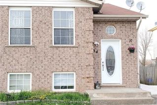 Semi-Detached House for Sale, 34 Woodland Dr, Welland, ON