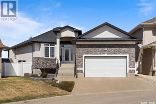 Bungalow for Sale, 8009 Shortgrass Bay, Regina, SK