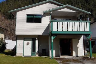 House for Sale, 543 Maquinna Dr N, Tahsis, BC