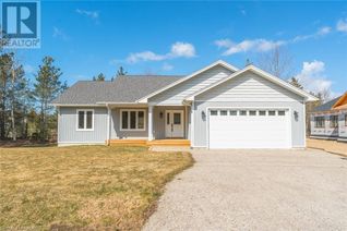 Bungalow for Sale, 611 6th Street N, Sauble Beach, ON
