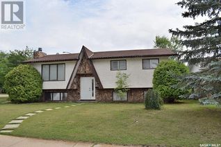 House for Sale, 921 Sanderson Crescent, Prince Albert, SK