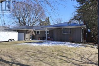 Bungalow for Sale, 63 Victoria Street N, Aylmer, ON