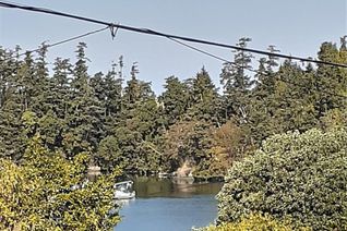 House for Sale, 1007 Arcadia St, Esquimalt, BC