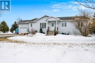 Bungalow for Sale, 60 Libbys Road, Braeside, ON
