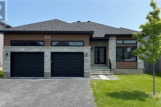 Bungalow for Sale, 645 Misty Street, Russell, ON
