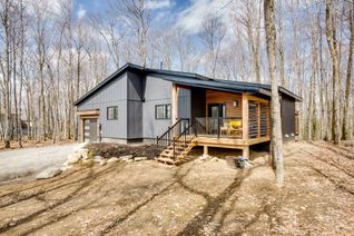 Bungalow for Sale, 235 Sunnyside St, Dysart et al, ON