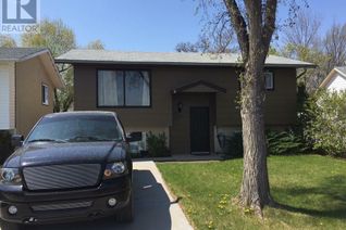 House for Sale, 581 3rd Street W, Shaunavon, SK