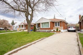 Bungalow for Sale, 71 Duncombe Drive, Hamilton, ON