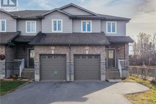 Freehold Townhouse for Sale, 923 Blossom Street, Kingston, ON
