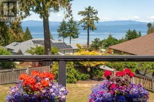 Detached House for Sale, 211 Wallace Way, Qualicum Beach, BC