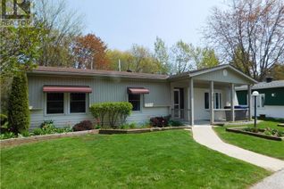 Bungalow for Sale, 104 Linden Lane, Innisfil, ON Bungalow for Sale, 104 Linden Lane, Innisfil, ON
