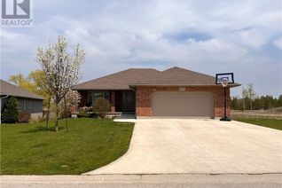 Bungalow for Sale, 681 23rd Avenue, Hanover, ON
