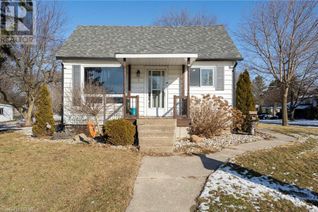 Bungalow for Sale, 30 Broadway Avenue E, Ridgetown, ON